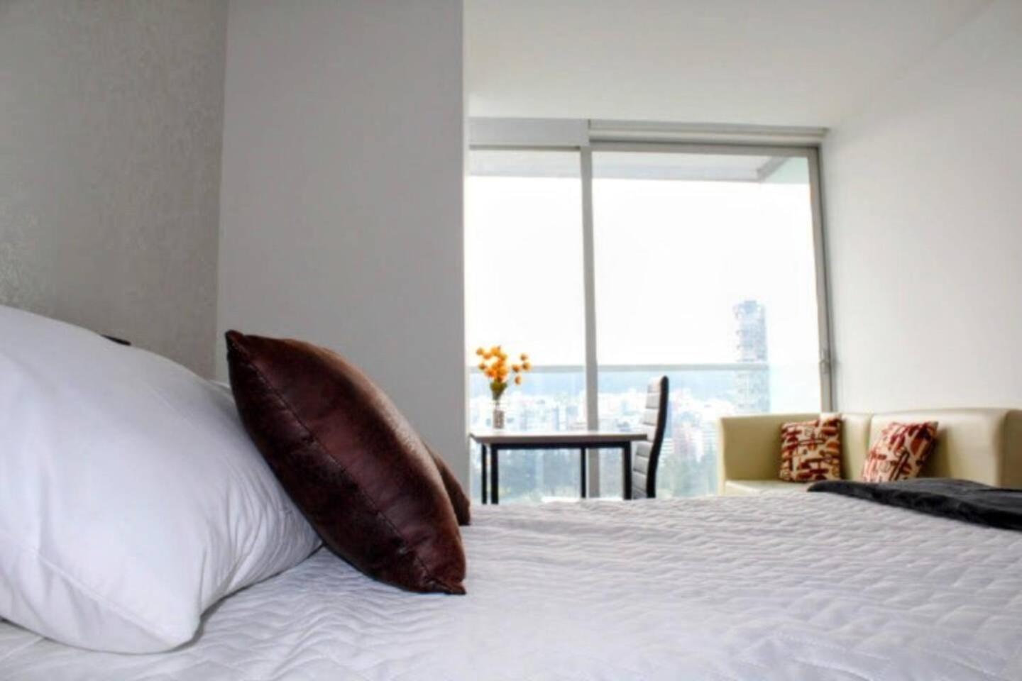 One Apartments キト エクステリア 写真